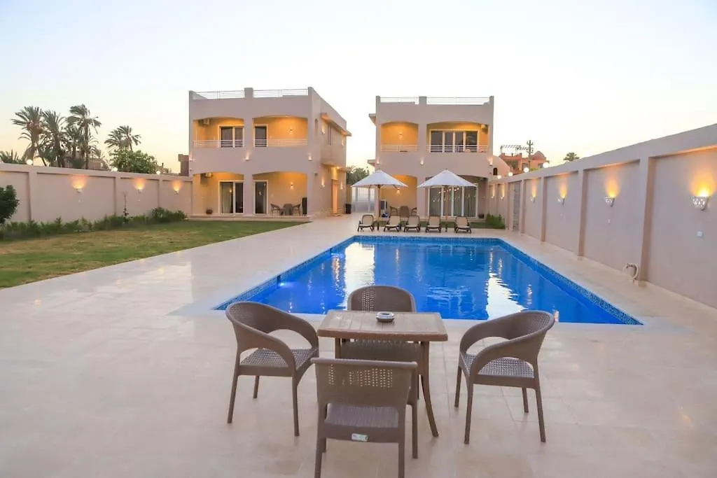 Royal Nile Villas - Nile View Apartment 2 Luxor 0*,